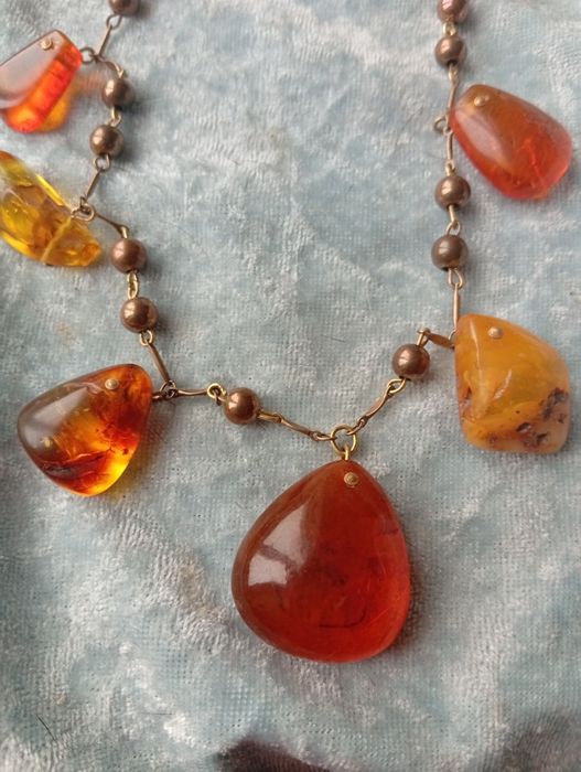 Винтажные колье с Янтарем