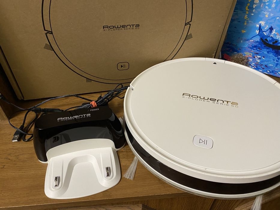 Робот пылесос Rowenta x-plorer series 50 новая батарея