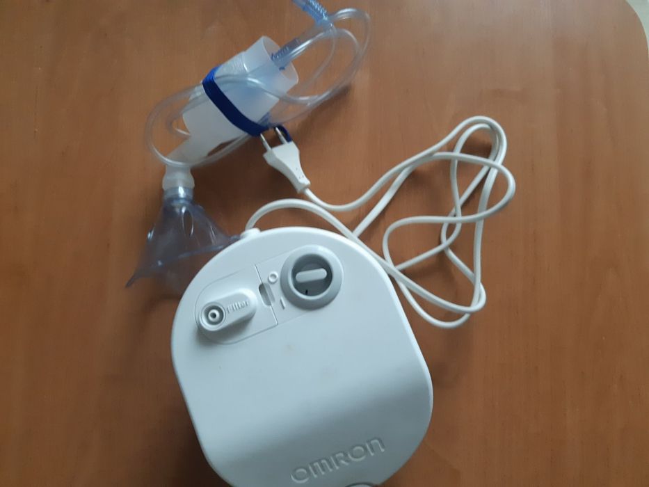 Інгалятор компресорний Omron C-101.