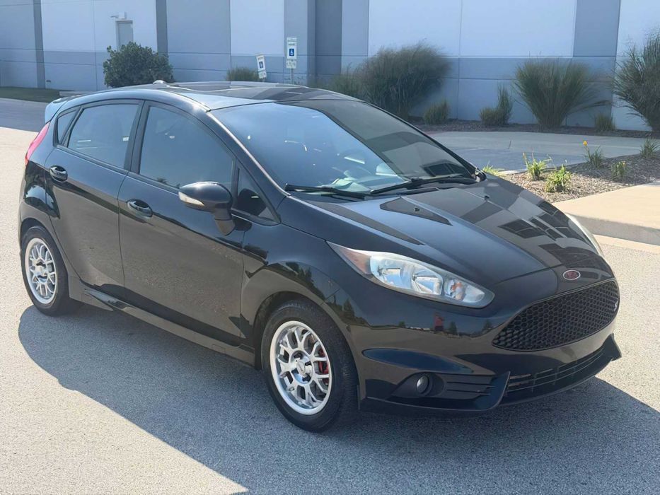 Ford Fiesta Titanium      2016