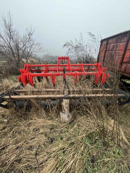 Глибокорозпушувач типу Gaspardo 3.5 м. 7 лап.