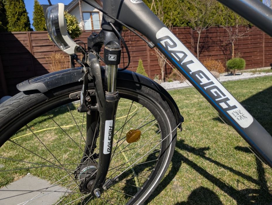 Duży rower trekingowy Raleigh koła 28 cali damka