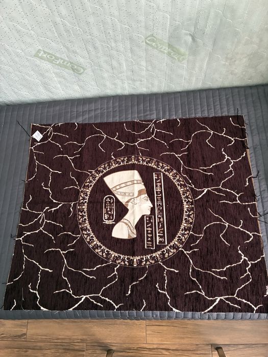 Кусочки мебельной ткани