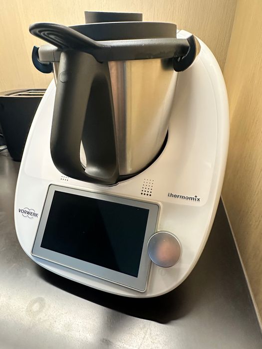 Sprzedam Thermomix TM6