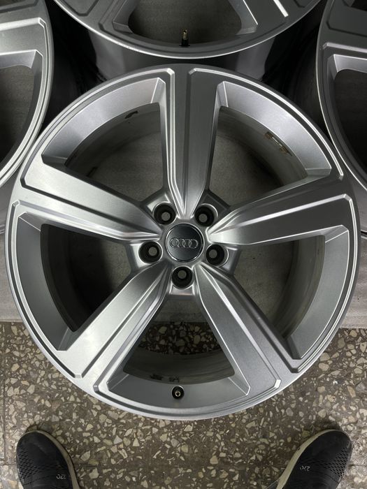 Диски R20 5x112 Et38 9J. Audi E-tron Q8 E-tron Q7 A6 Q5 VW Touareg