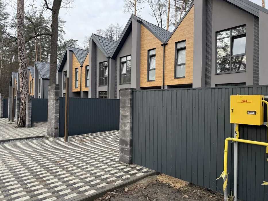 Таунхаус  Від забудовника! 4 спальні + кухня 26 м²! центр.комунікації