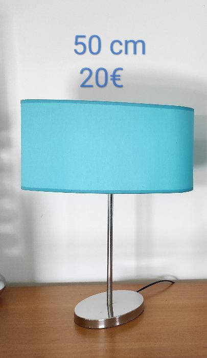 Candeeiros e Decorações em Azul