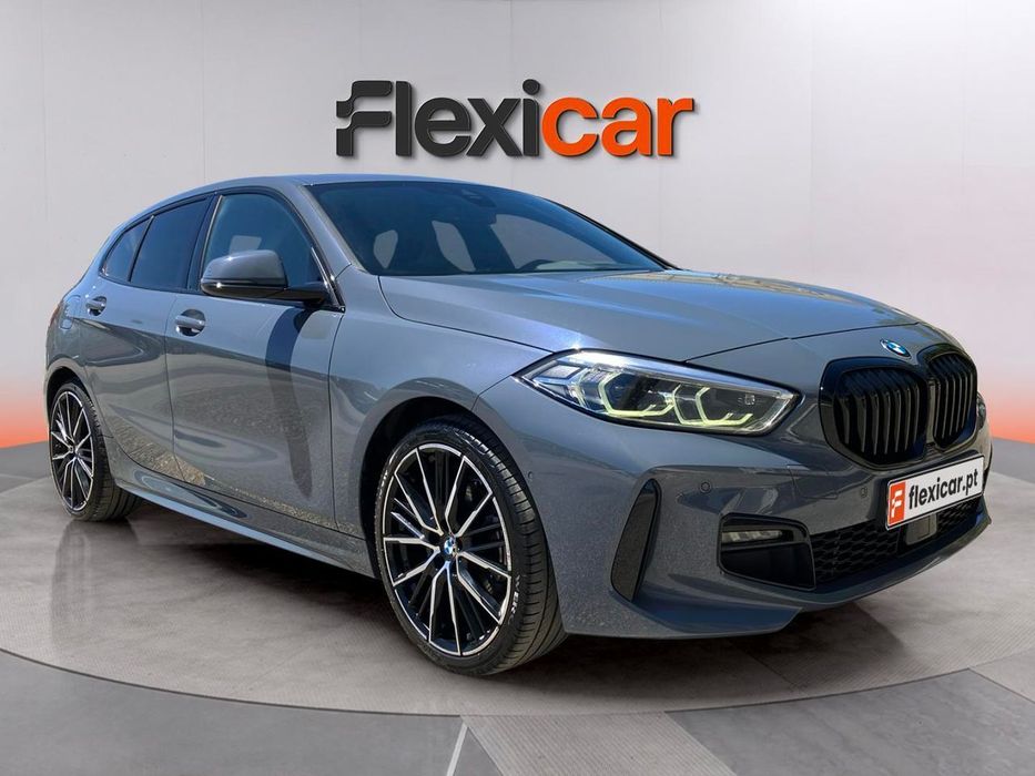 BMW 118 i Pack Desportivo M Auto