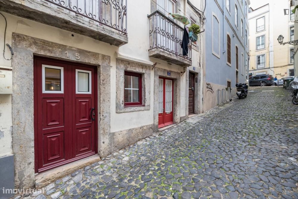 Estúdio - localizado em São Bento Lisbon