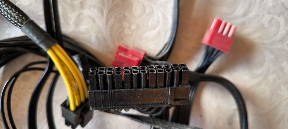 Fonte alimentação Aerocool XPredator 1000GM 1000W power supply