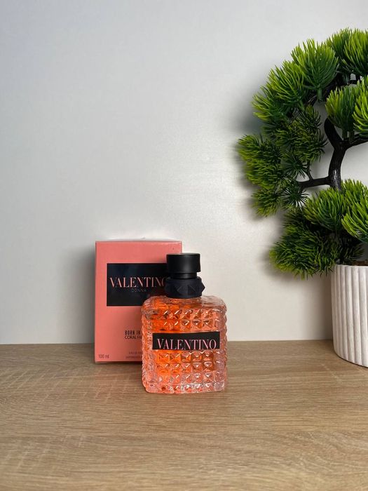 Valentino Donna Born In Roma Coral Fantasy 100 мл