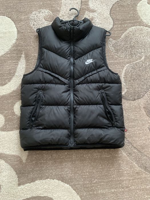 Жилетка NIKE розмір s