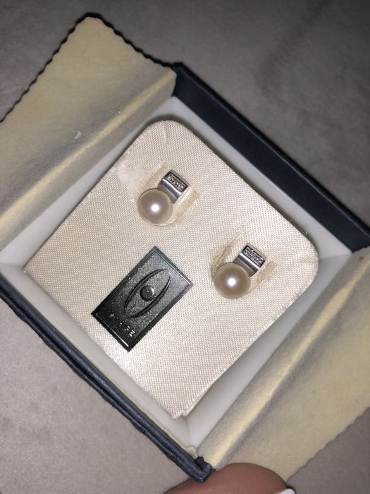 kolczyki z perłami słodkowodnymi z białego złota