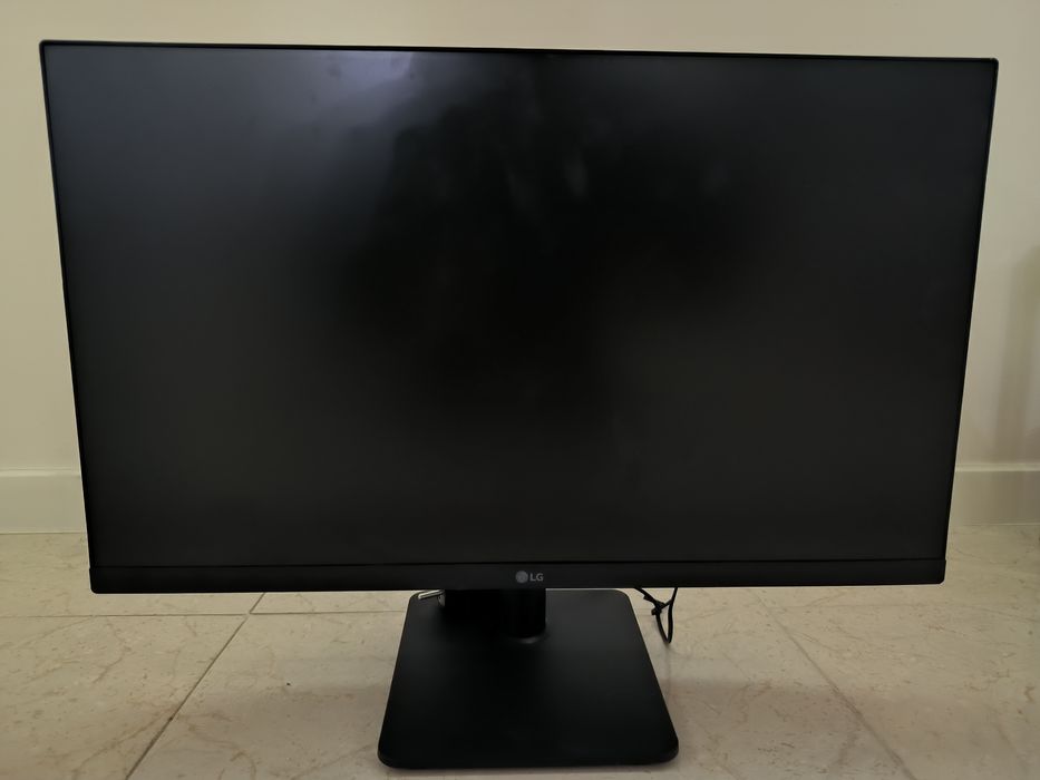 Monitor LG FHD 24