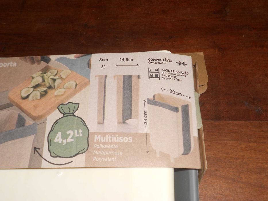 Caixote lixo suspenso com encaixe para porta 4,2lt - Novo