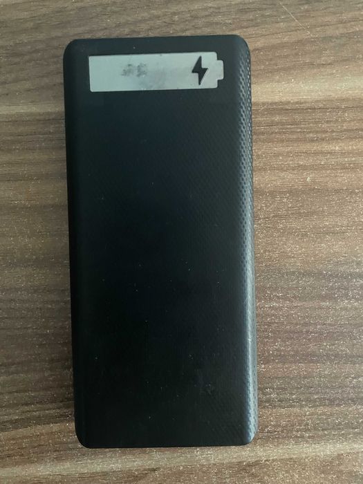 MEGA POWERBANK o wysokiej POJEMNOŚCI 20000mAh!!! Czytaj opis.
