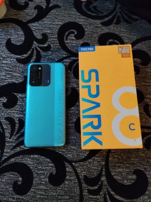 Продам   TECNO Spark 8C