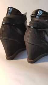 Buty damskie botki na koturnie 37 38 czarne super zjawiskowe