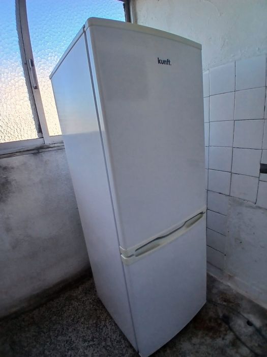 Frigorífico Combinado KUNFT KC3120 WH