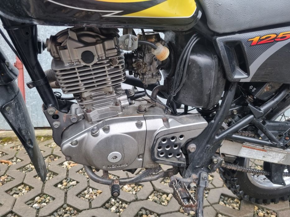 Suzuki dr 125 zarejestrowany klasyk dr125 cross
