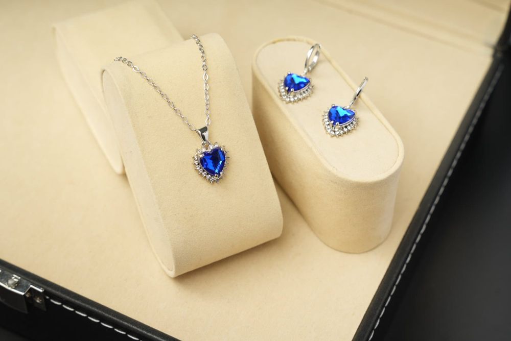 Nowy zestaw titanic łańcuszek zawieszka kolczyki serca Niebieski 925