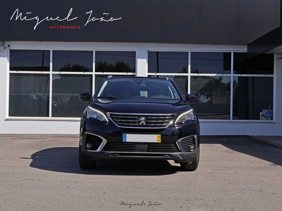 PEUGEOT 5008 1.5 BlueHDi 130cv | 7 LUGARES | GPS | CARPLAY