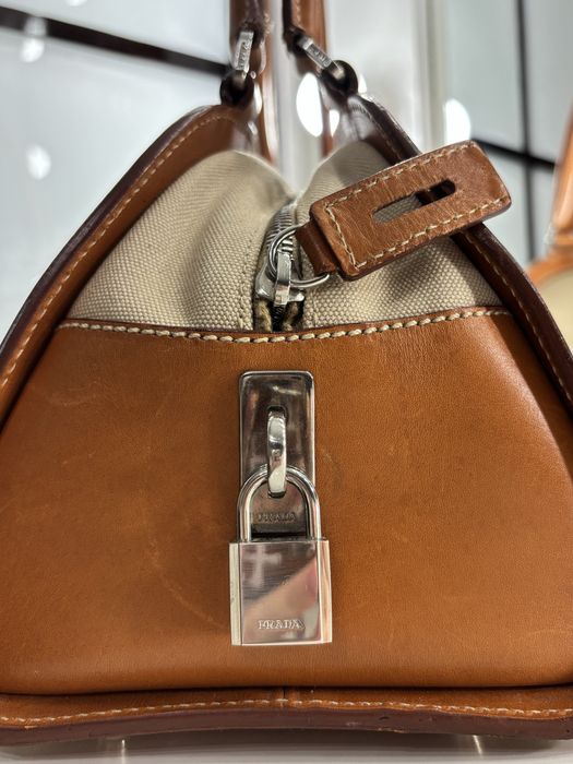 Оригінальна сумка prada 2000x