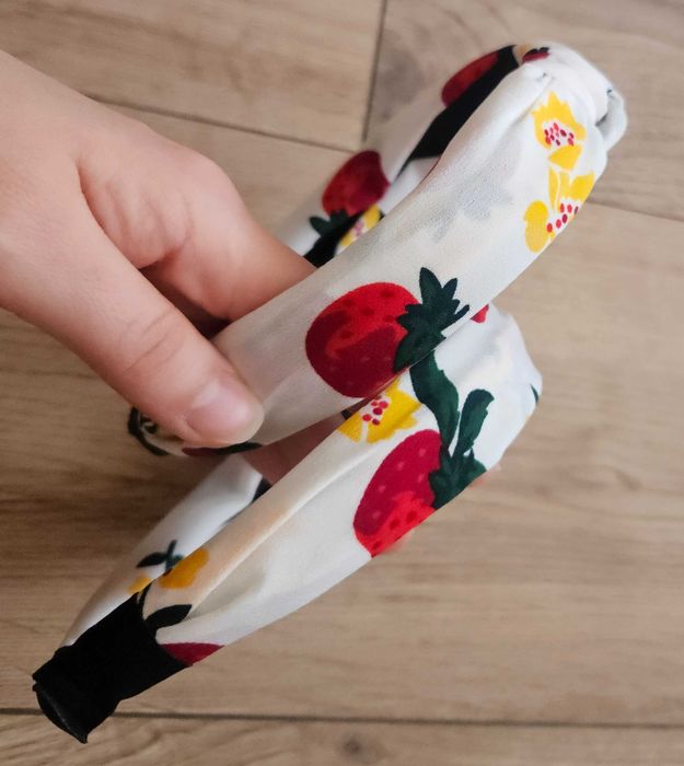 Opaska biała w owoce 2 szt nowa
