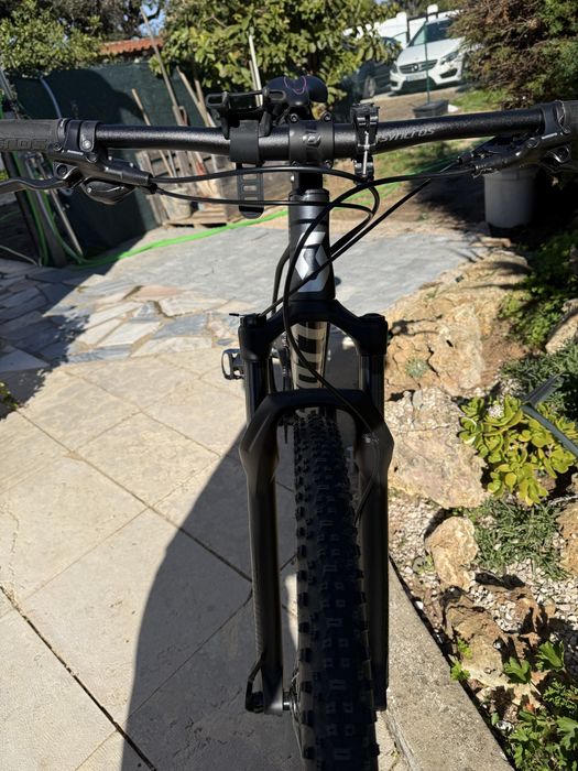 Scott Scale 940 Granite Black L – Como nova