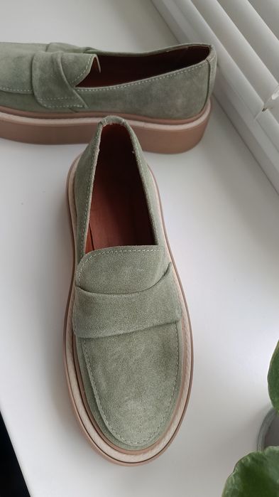 Продам лофери 37р