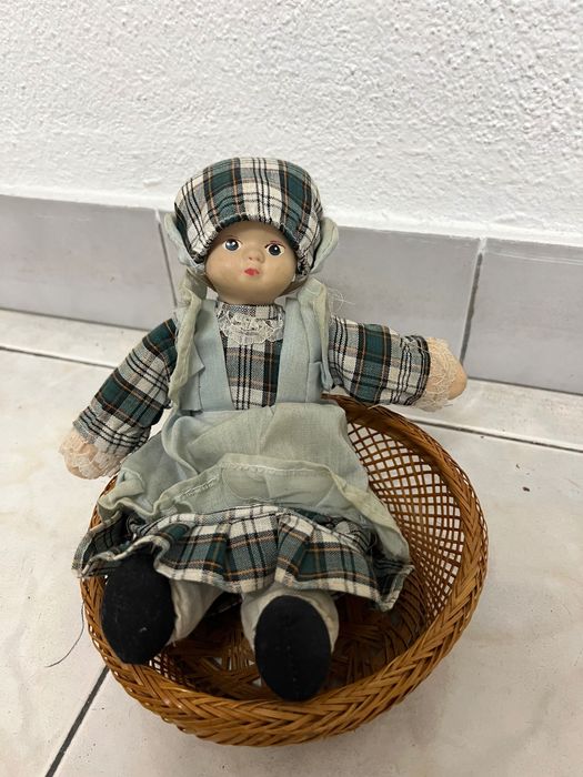 Bonecas de porcelana