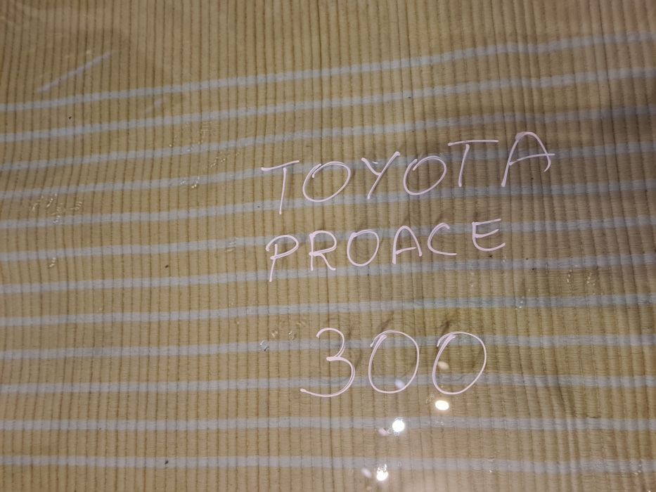 Szyba Toyota Proace Lewa od kierowcy