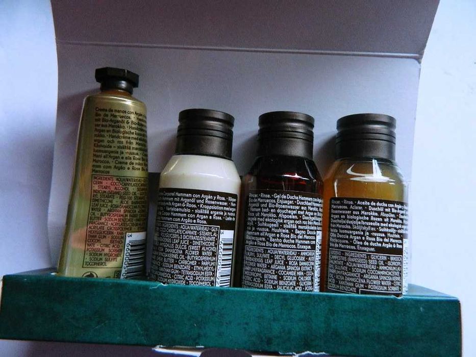 Yves Rocher Argan&Rose, zestaw kosmetyków w pudełku