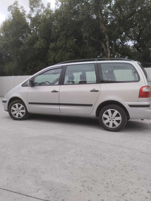 Minivan512952951962357762