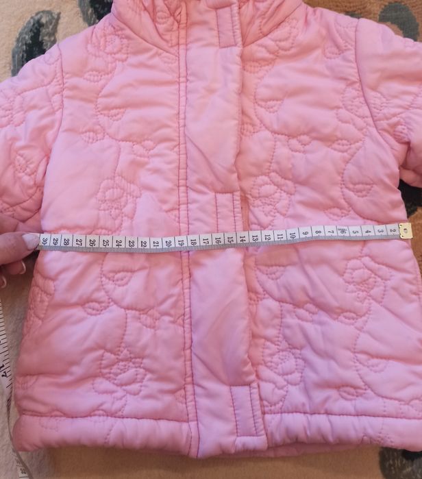 Демісезонна куртка на дівчинку та шапка