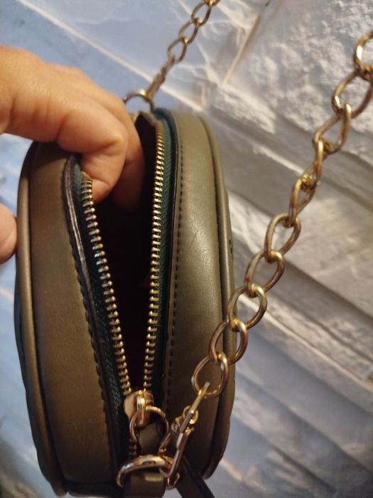 Gucci torebka nie działa zamek
