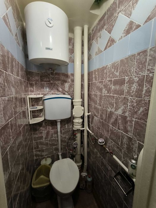 Ціну знижено. 2х кімнатна на Соборності(Доценка).