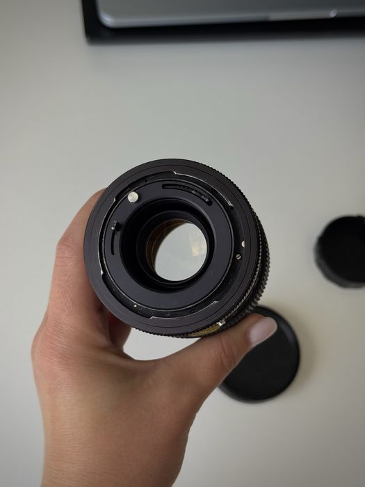 Світлосильний портретний телеоб’єктив Optomax Auto 135mm f/2.8, Японія