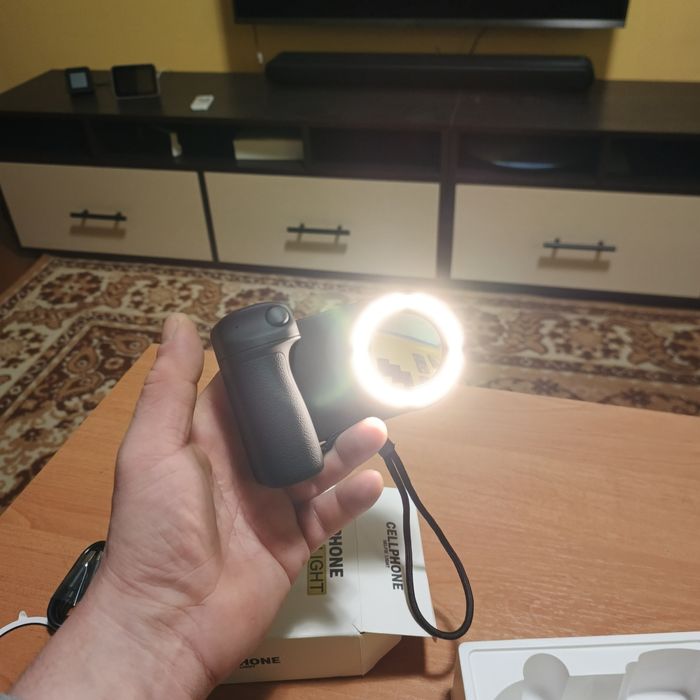 Магнитный держатель для селфи