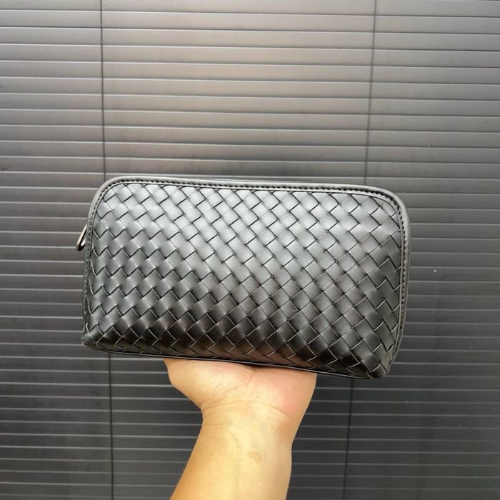 Чоловіча шкіряна сумка клатч Bottega Veneta