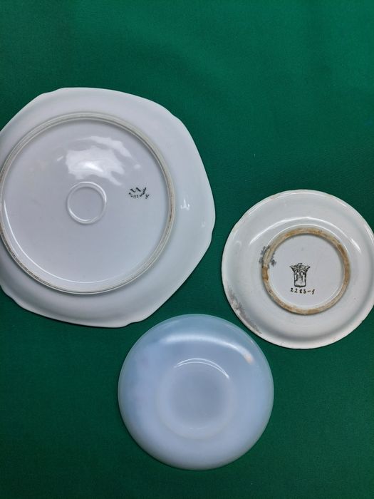 Pratos decorativos Vita alegre, spal e outros
