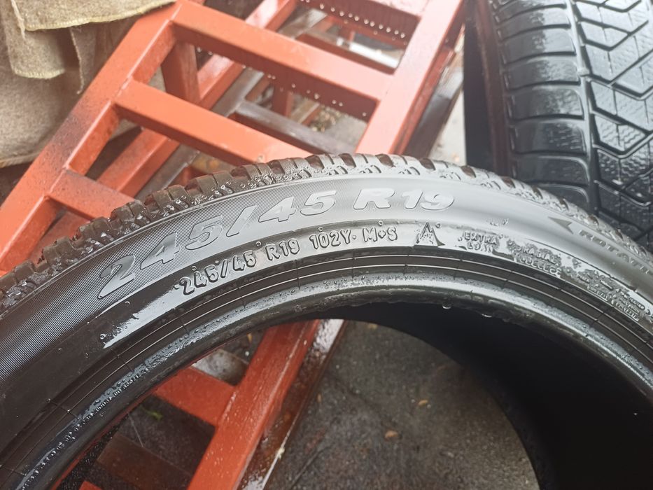 245/45/19 pirelli wielosezon