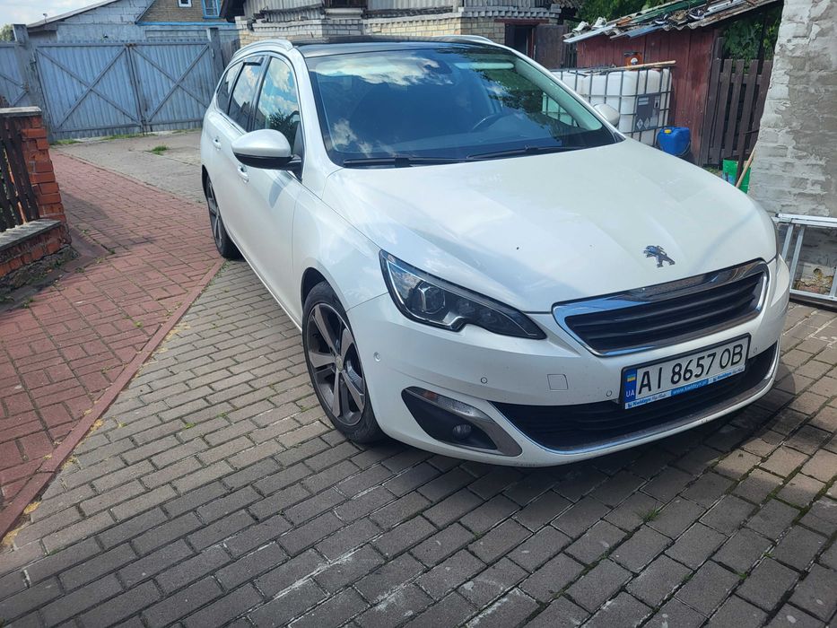 Автомобіль Peugeot 308