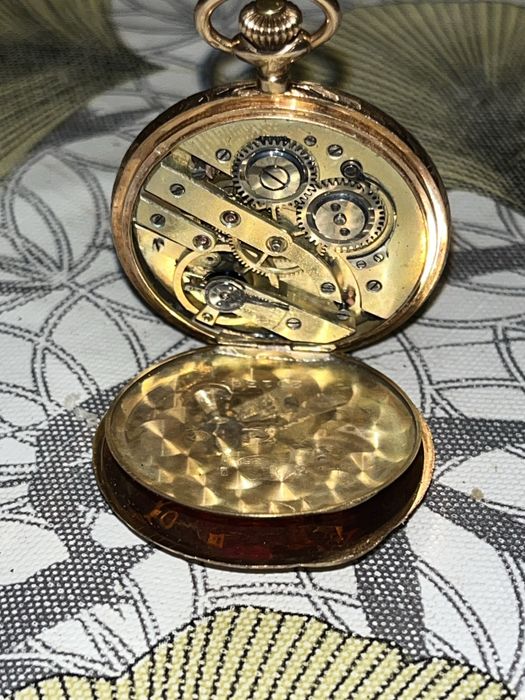 Часы карманные антиквариат золотые Corneille