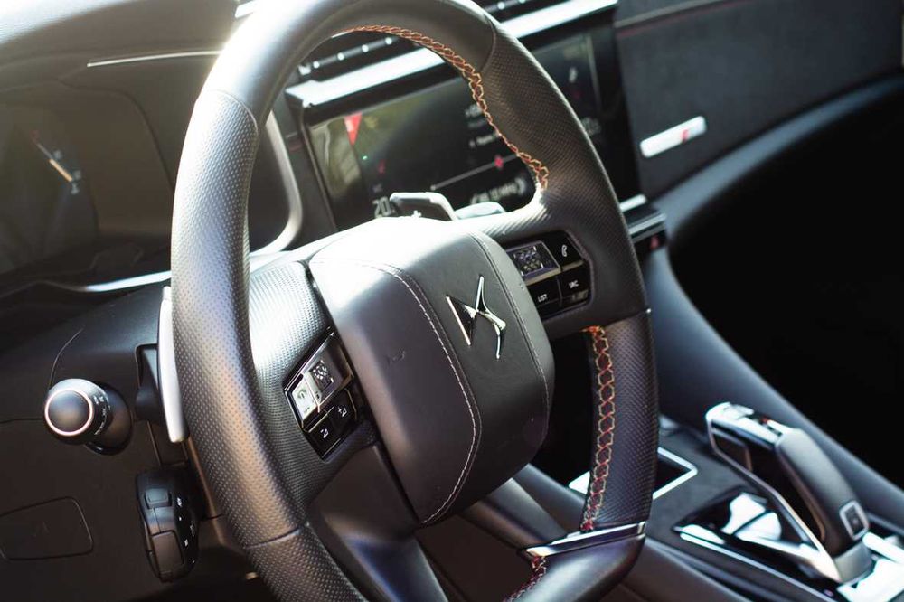 DS9 PERFORMANCE 225km wynajem z wykupem w kwocie od 3590zł BEZ BIK