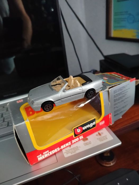 Модель ссср 1:43 Мерседес 300 sl Burago