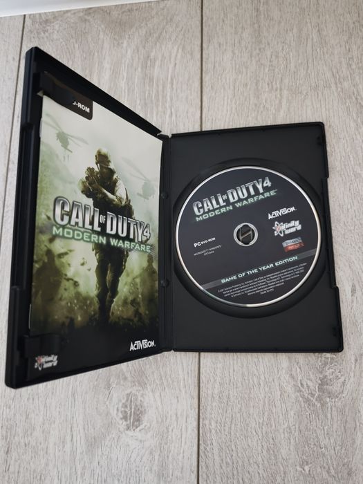 Płyta z grą komputerową PC Call of Duty 4 Modern Warfare