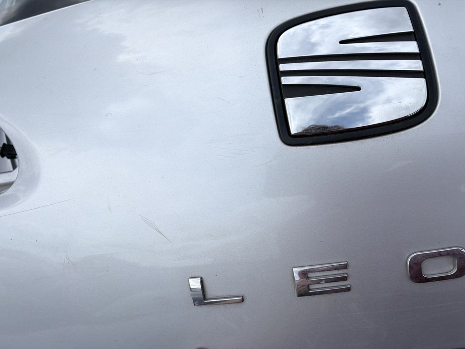 Seat Leon II Klapa bagażnika tył LS7Y