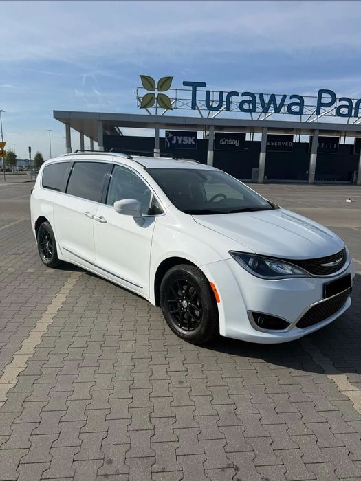 Chrysler Pacifica