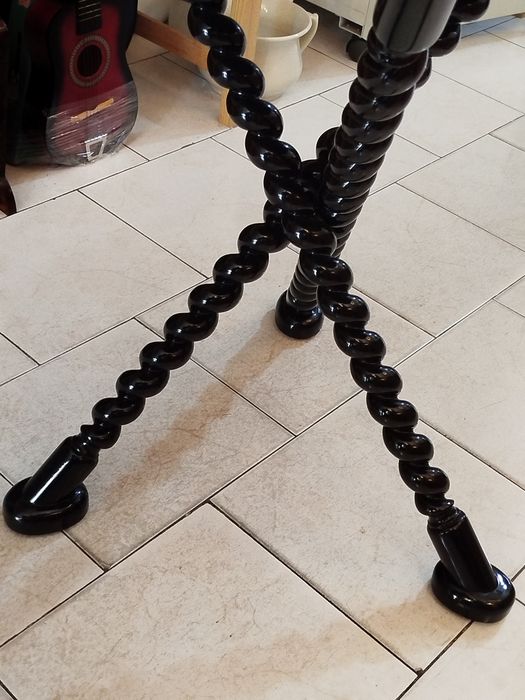 Mesa de Apoio Lacada